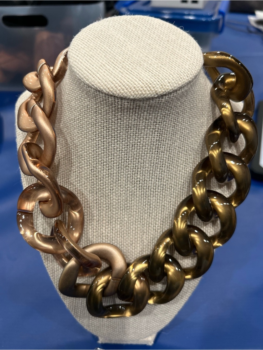 PONO Italy Chunky Oversized Resin Chain Link Statement Necklace Copper Bronze